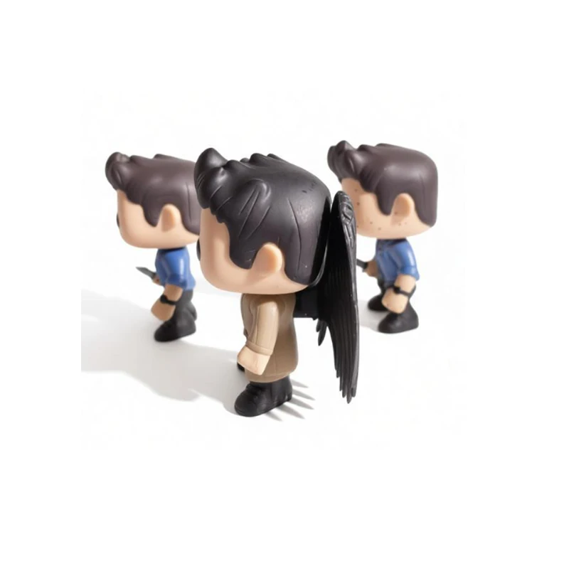 Figuras de acción de Supernatural: Sam (1993), Dean (1994), Castiel (1995). Juguetes de vinilo de 10 cm.