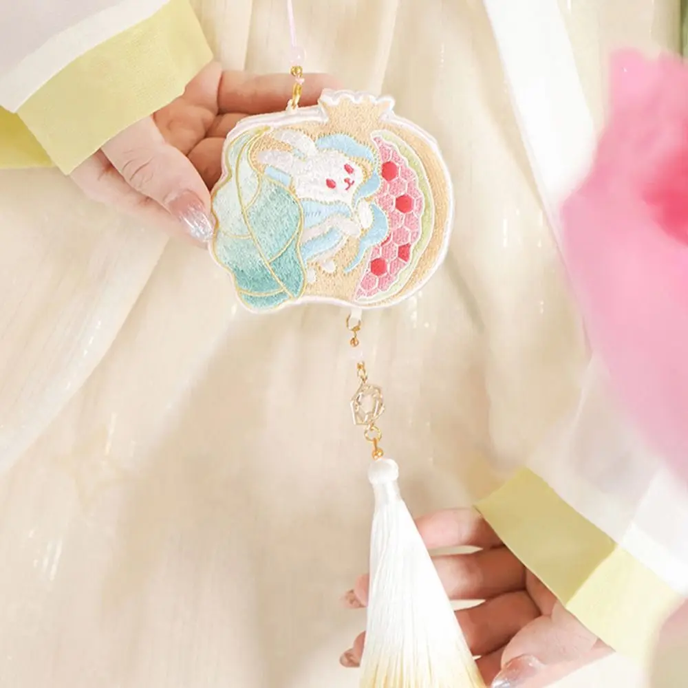 الكرتون مهرجان منتصف الخريف الكيس حقيبة النمط الصيني المحمولة الكيس قلادة قلادة شرابة الحرف شنقا الكيس قلادة