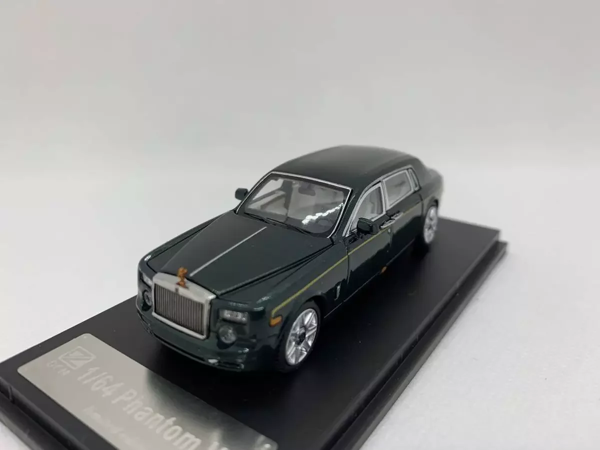 Dcm 1/64 RR Phantom Vii Green J04-R-418