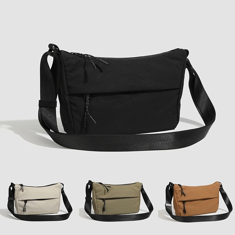 

The versatile Tote canvas bag is an outdoor travel crossbody single-shoulder bag that can be used for daily commuting and hiking