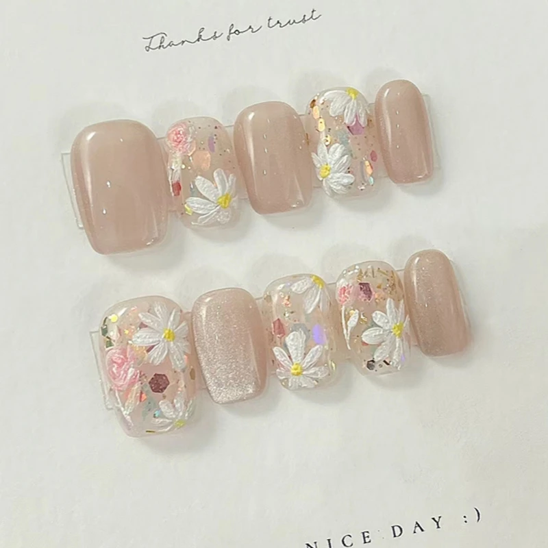 Nude Color Fake Nails White Flower Printed Short Square Press on Nails Cat\'s Eyes False Nails Tips for Women Summer DIY Manicure