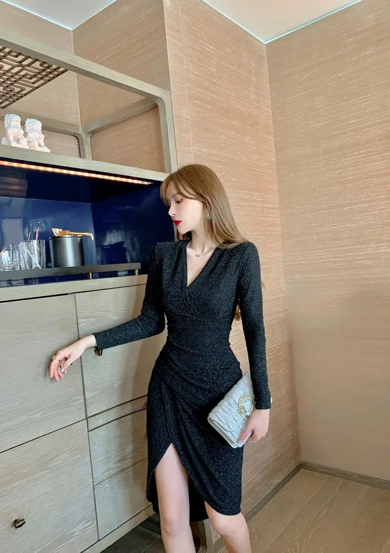 용수철 여성 섹시 브이넥 플리츠 슬림핏, 불규칙한 팔 감싸기, 신상 기질 원피스