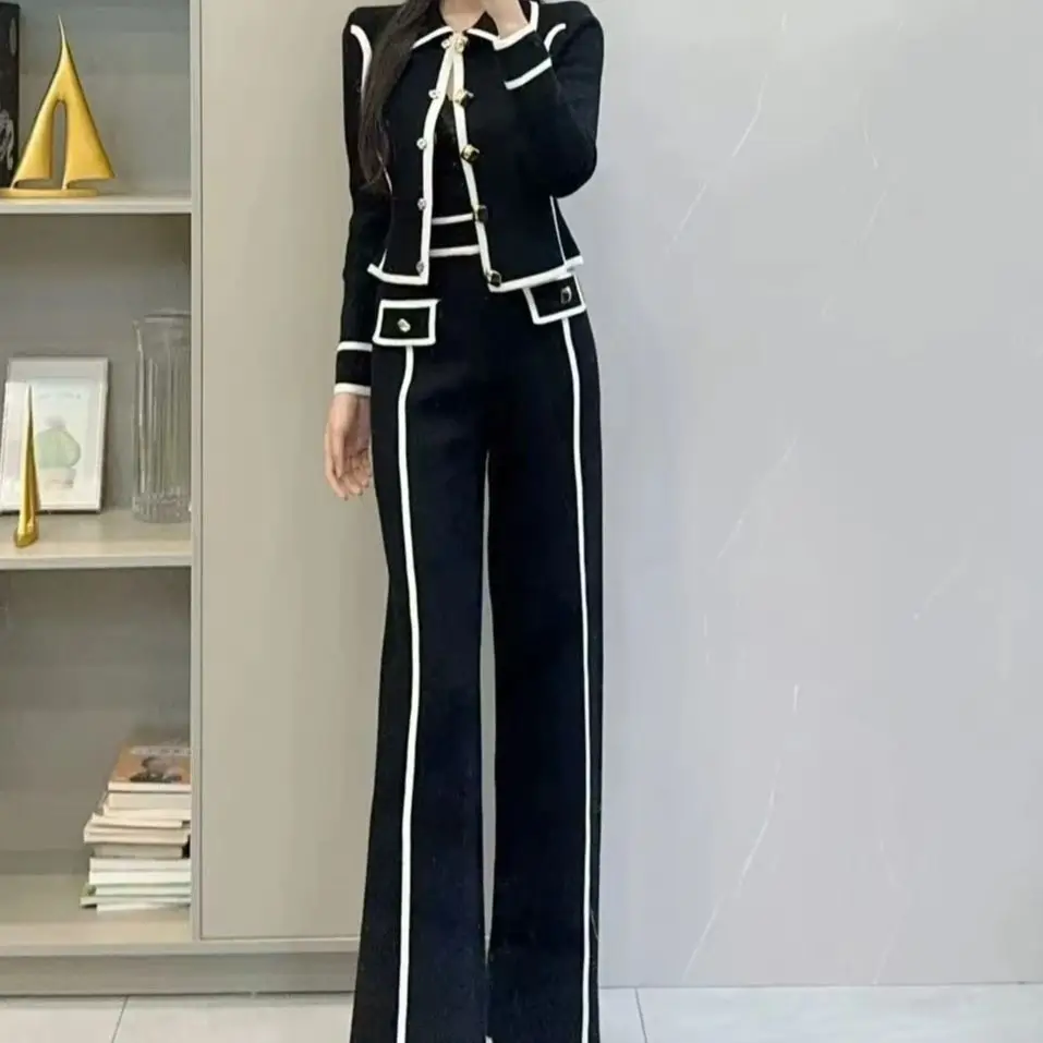 

Spring And Autumn New Fashionable Socialite Temperament Knitted Striped Button Heavy Woolen Long Sleeved Lapel Cardigan Jacket