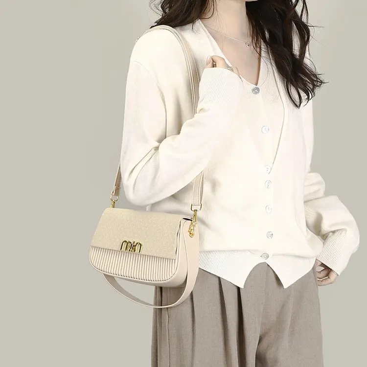 

Модные парижские сумки для подгузников большой вместимости для женщин, люксовая брендовая сумка-тоут, простая винтажная сумка через плечо, стильная сумка-кроссбоди.