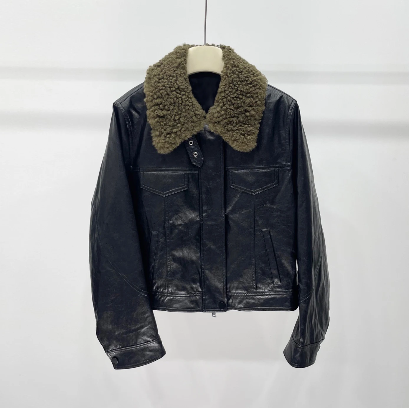 

Теплая женская куртка-пальто с меховым воротником, кожаная верхняя одежда для повседневной носки, модная, высококачественная женская одежда South Oil