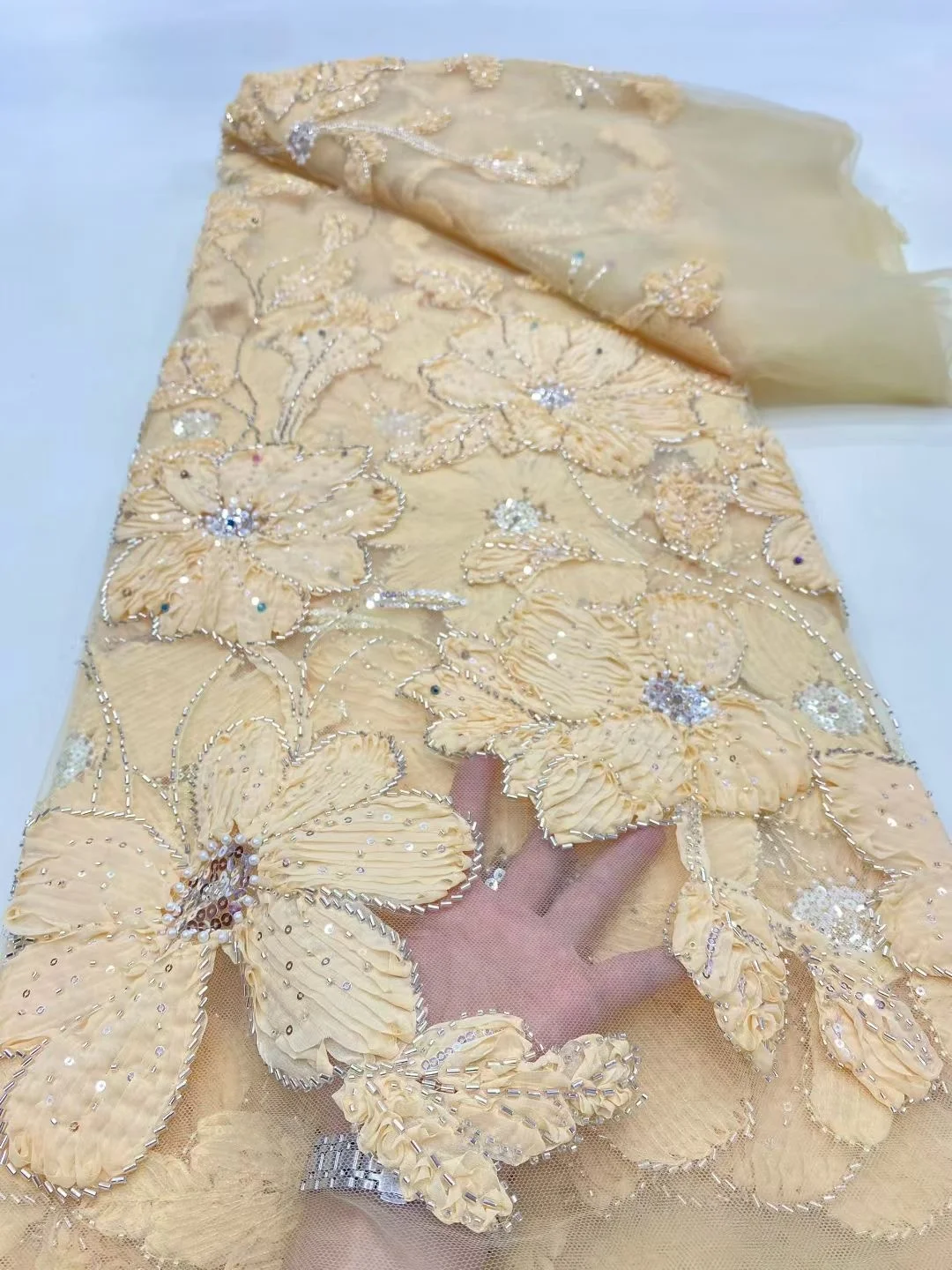 

Nigerian African 3D French Guipure Tulle Lace Fabric Sequins Beaded Embroidery for Luxury Wedding Party Evening Dresses (5Yards)