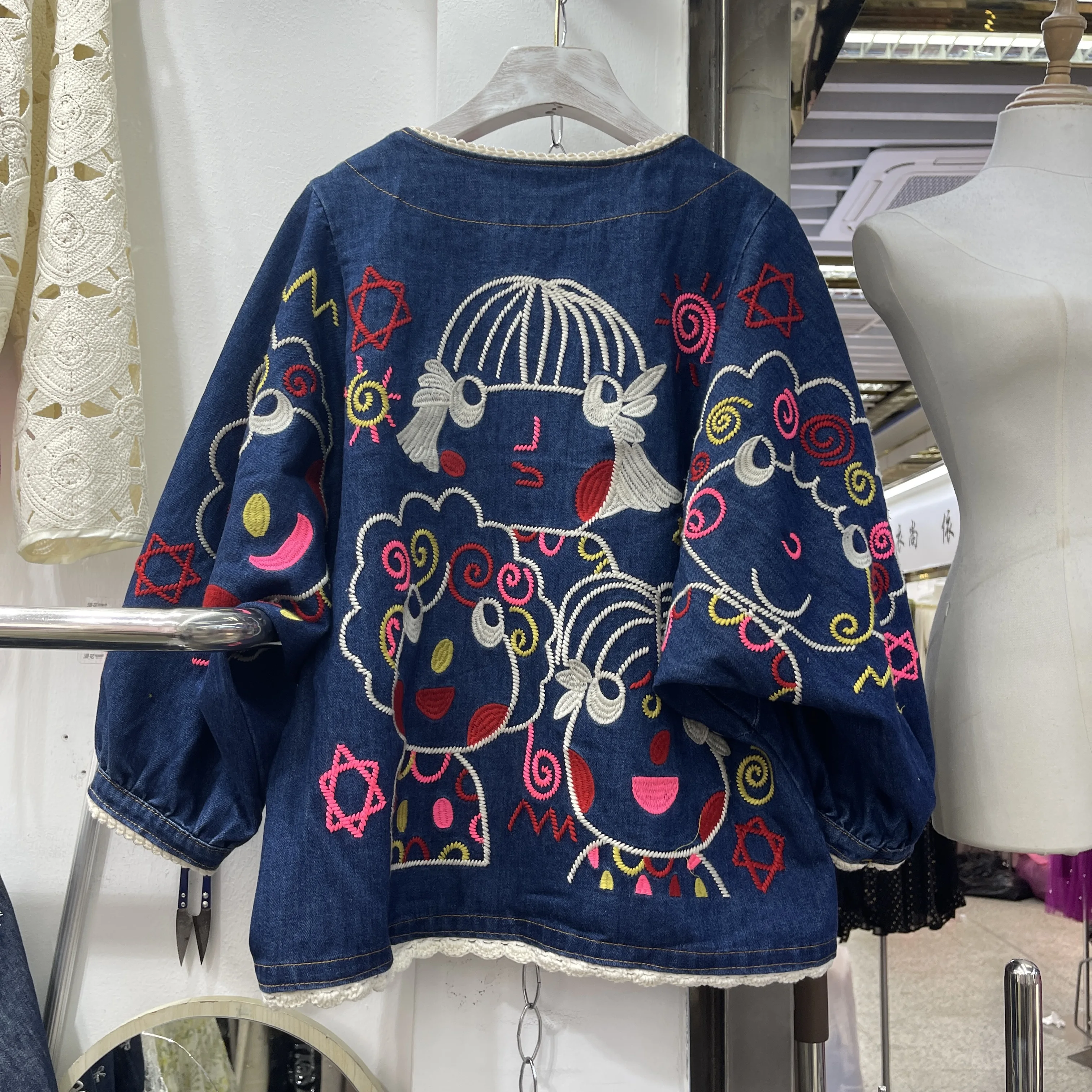 Vintage Childlike Embroidery Heavy Cotton Denim Jacket Short Loose Round Neck Three-Quarter Sleeve Jacket Women Autumn New