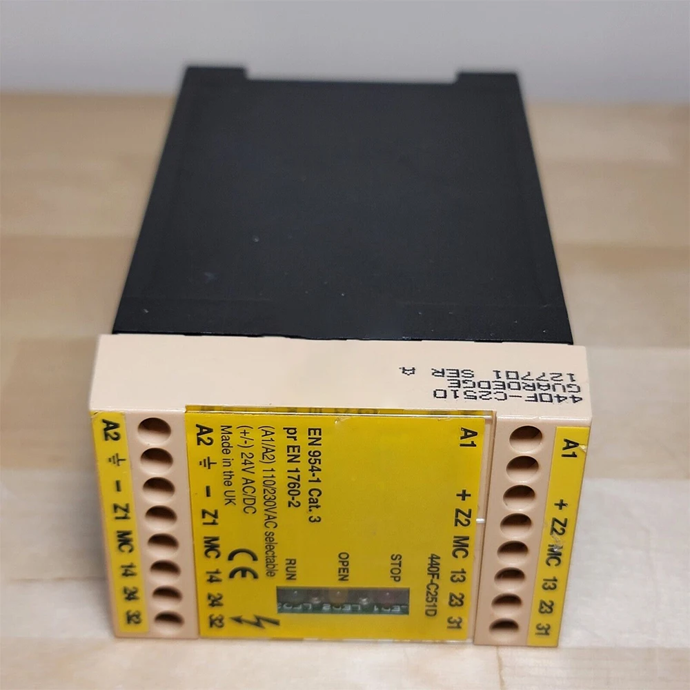 New for 440F-C251D 24V Safety Relay Module in Box