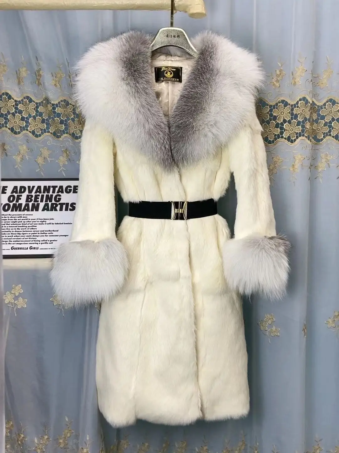 

2024 New Arrival Winter Women Fashion Brand Design Real Genuine Natural Rabbit Fur Coat X-long with Fox Fur Collar and Sleeve