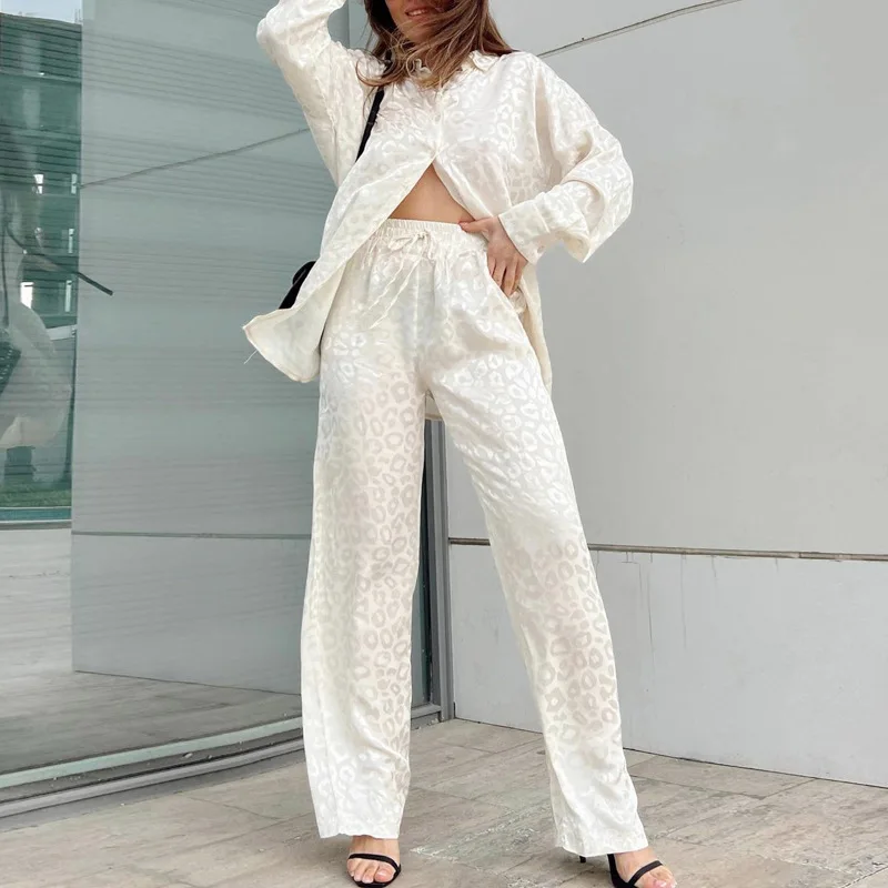 Fashion Leopard Print Suit For Women Elegant Lapel Long Sleeved Shirt Elastic Waist Wide Leg Pants Two Piece Set 2024 Autumn New
