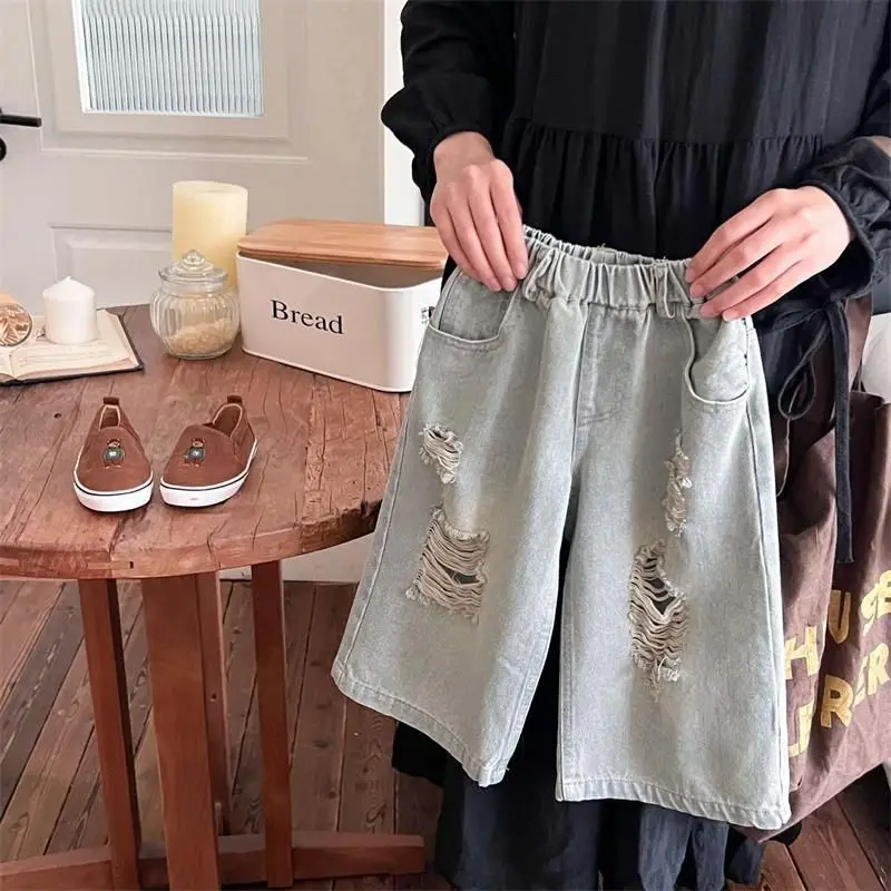 Boys Pants Spring and Summer New Children's Clothing Korean Boy Baby Personality Foreign Style Loose Ripped Jeans