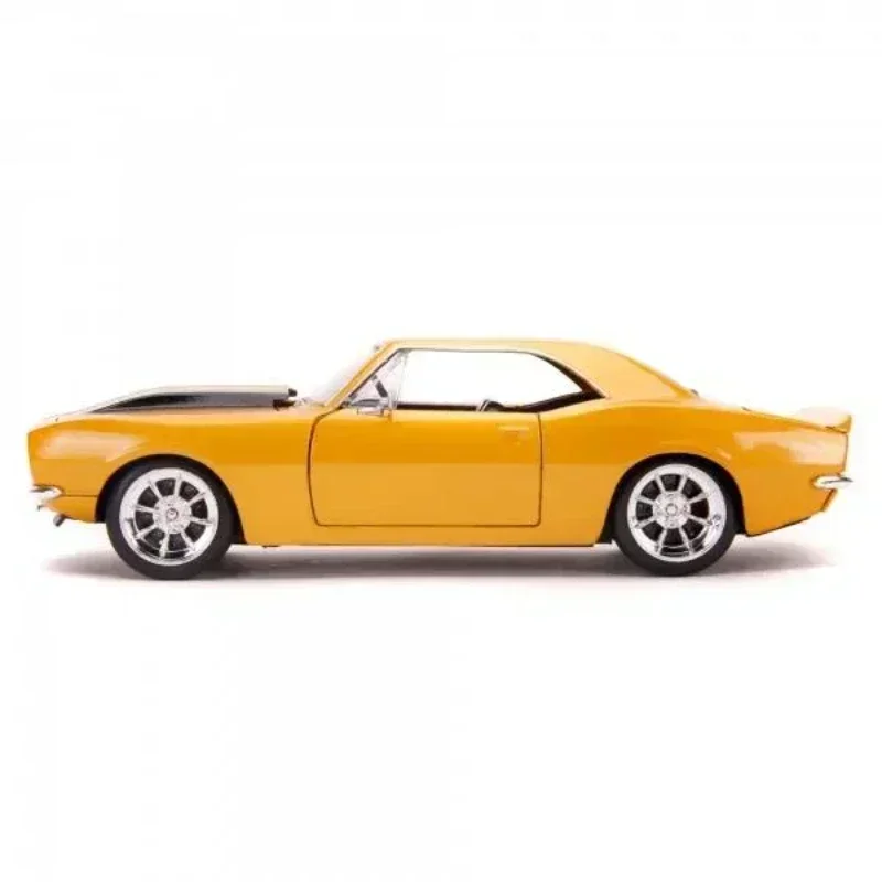 Jada 1:24 1967 CHEVY Camaro Classic High Simulation Diecast Car Metal Alloy Model Car Chevrolet Toy For Children Gift Collection