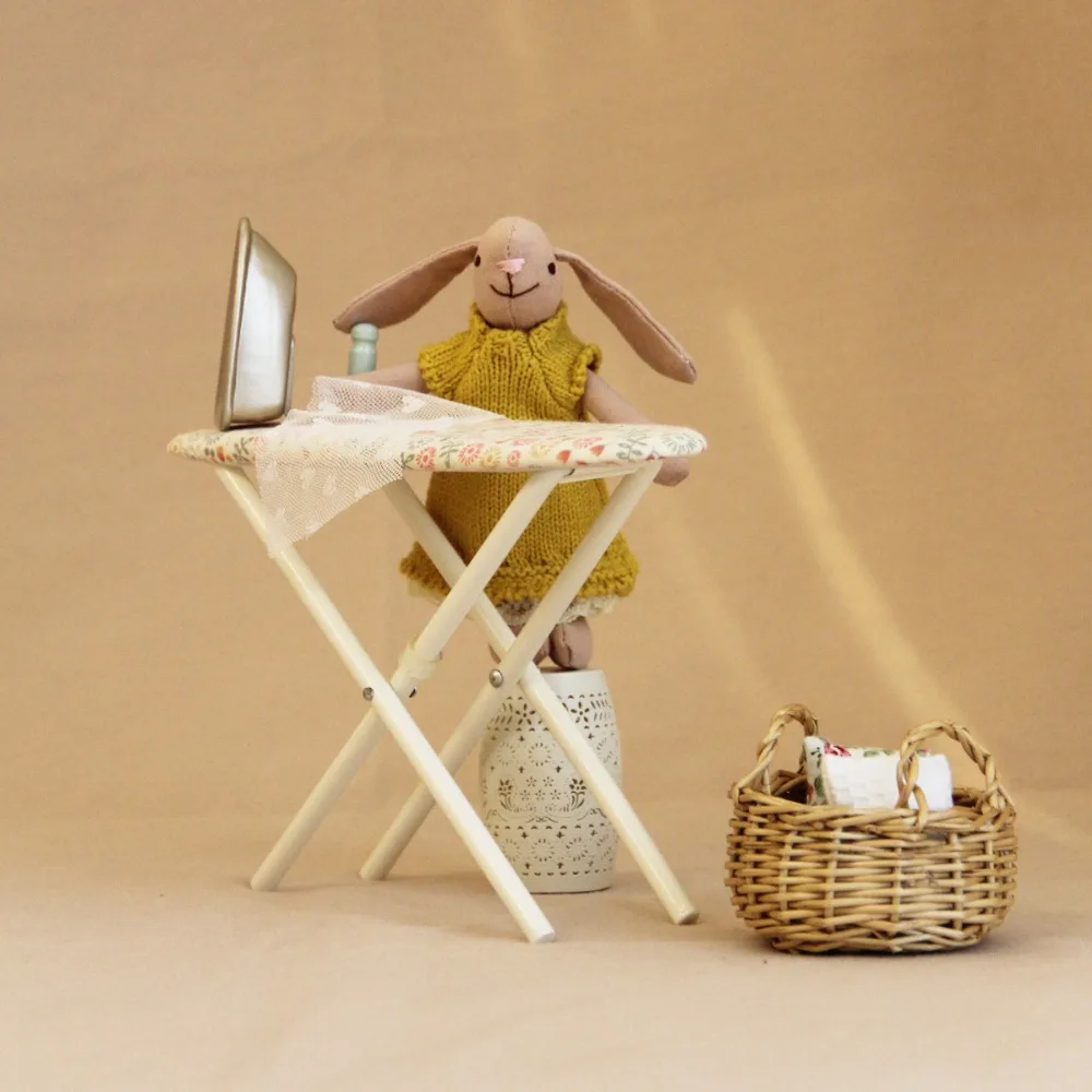 Robe en tricot lapin Waldorf apaisant, dessin animé natif, peluche douce, Kawaii, cadeau pour enfants fait à la main