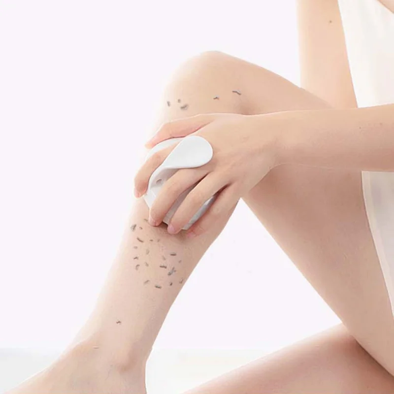 Asciugamano da bagno durevole tenuto in mano Scrubber rotondo delicato sulla pelle Spazzola da doccia Pulizia del corpo Accessori da bagno esfolianti