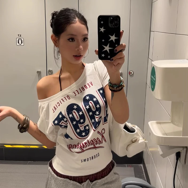 Fashion T-shirt Oblique Shoulder Irregular Retro Tops Sexy Off-Shoulder Short-Sleeved T-Shirt Summer Basic Tees For Women