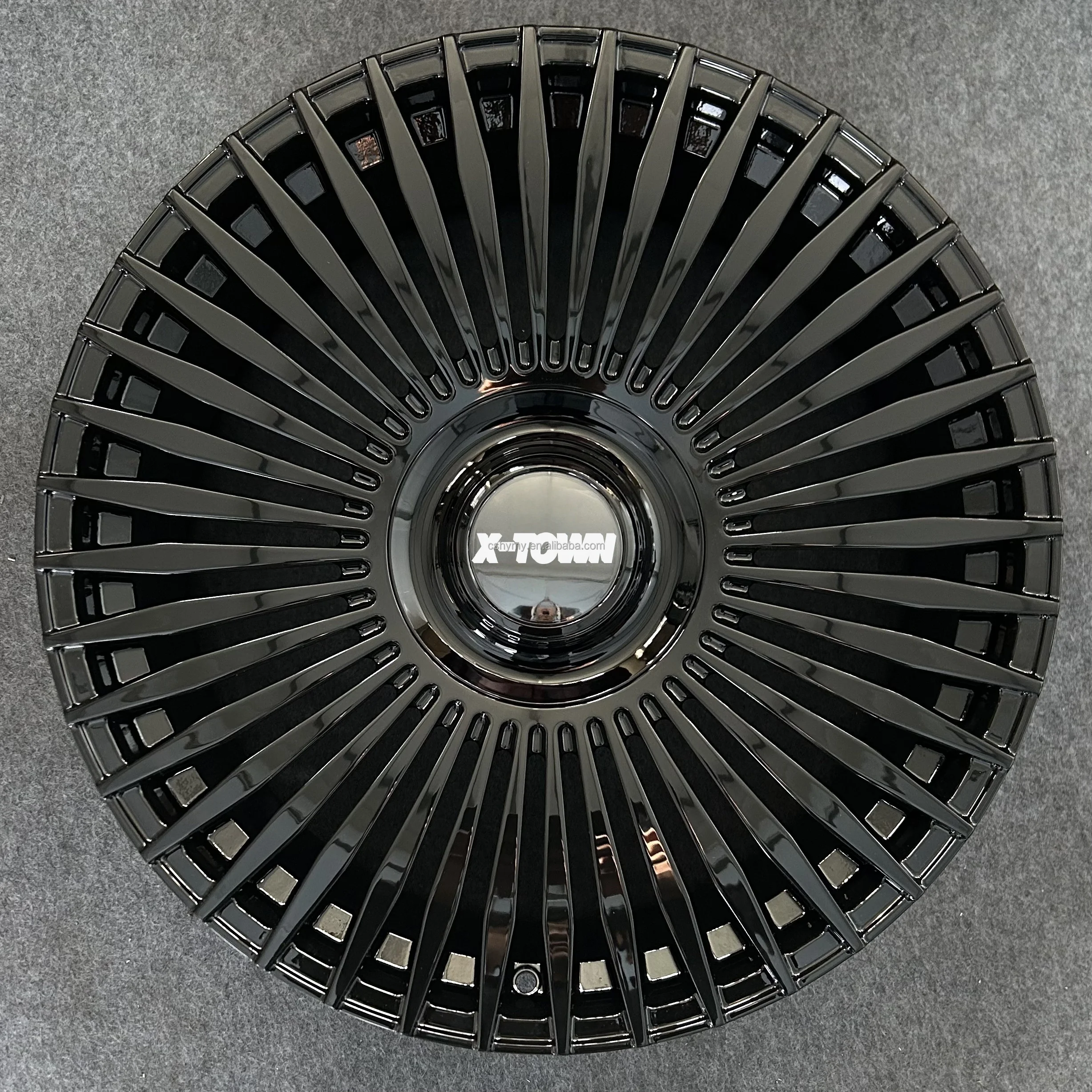 

18 19 20 21 22-дюймовая глубокая сетка для посуды Ярко-черные кованые колеса Новые подвесные крышки из алюминиевого сплава для различных моделей 35 мм ET