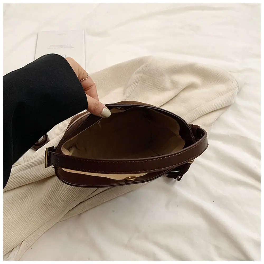 Casual Tassels Pendant Faux Suede Bucket Bag Shoulder Bag Large Capacity Slouchy Hobo Bags Handbag Solid Color Tote Bag Travel