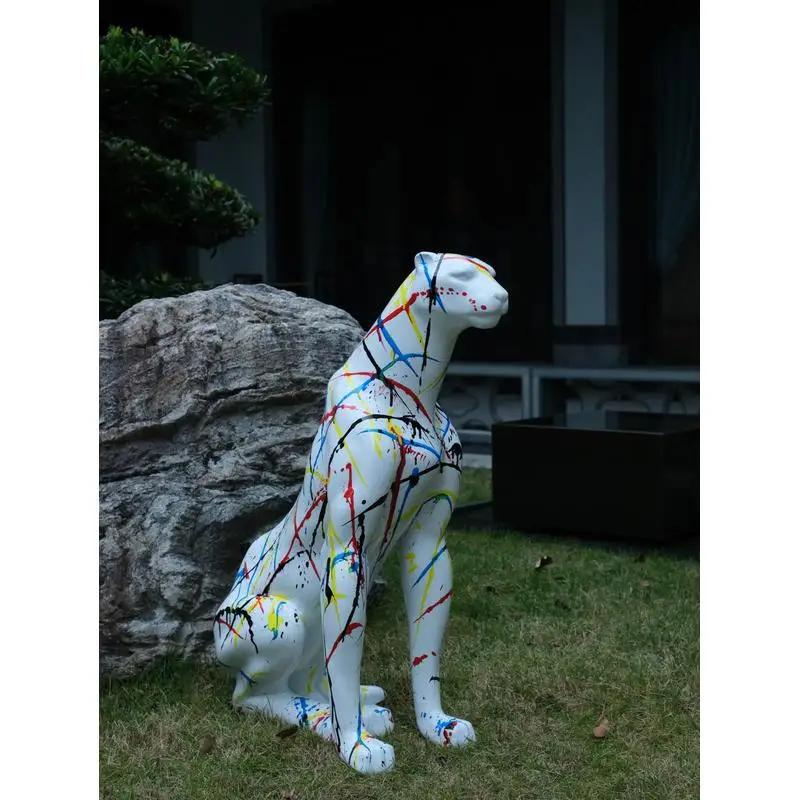 

Large Modern Leopard Sculpture, Classical Resin Leopard Statue for Home Decor, 31.5 Inch Tall, Ideal for Various Shops and