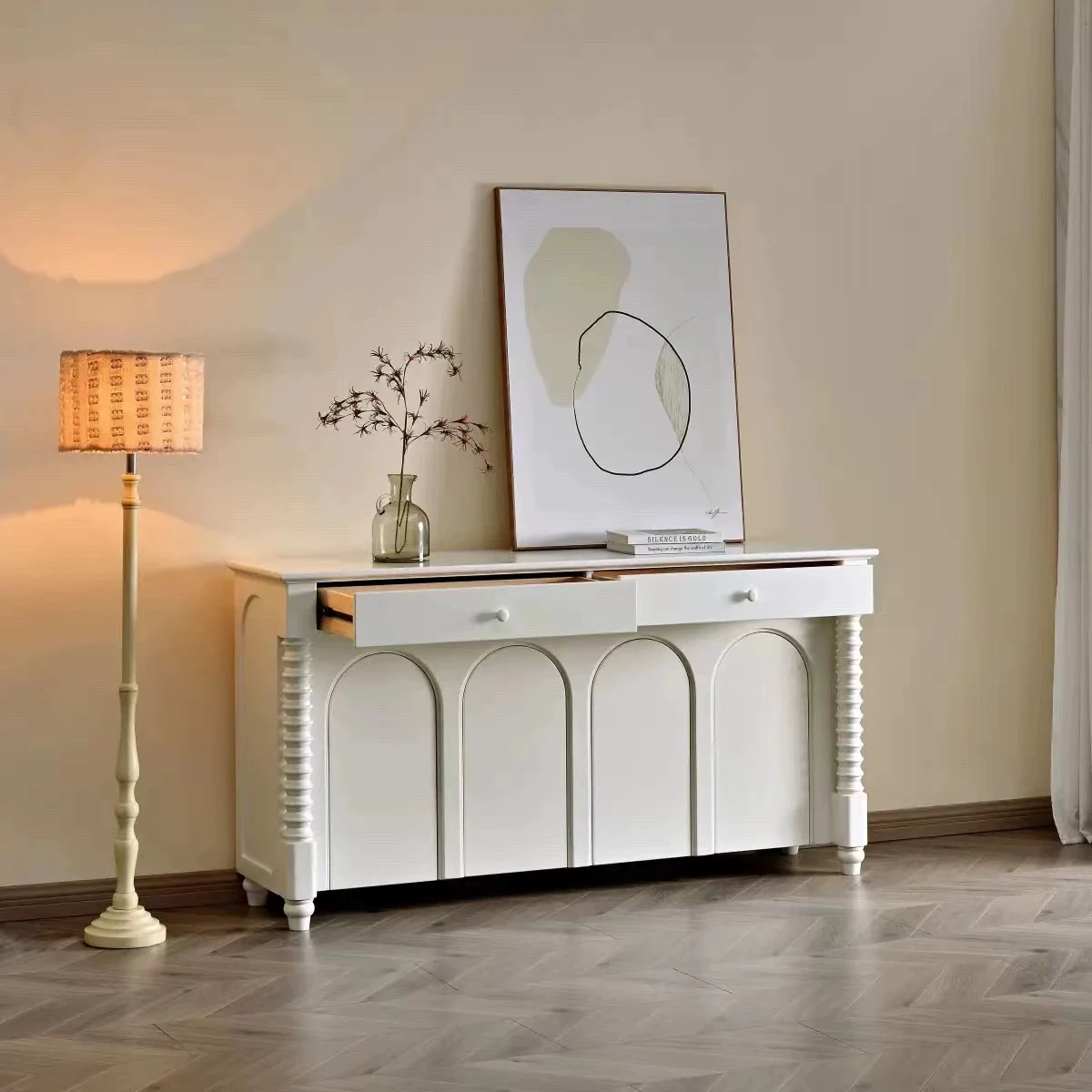 Armadietto laterale bianco francese in legno massello Armadietto da ingresso con porta ad arco americana Armadietto a secchiello con armadietto in stile nordico color crema