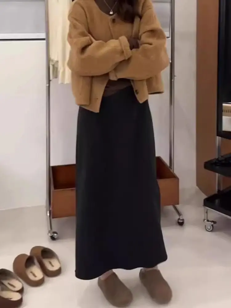 

High Waist A-Line Skirt for Women in Bla Woolen Fabric with Slit Casual Commute Sle Korean Faion plus Size