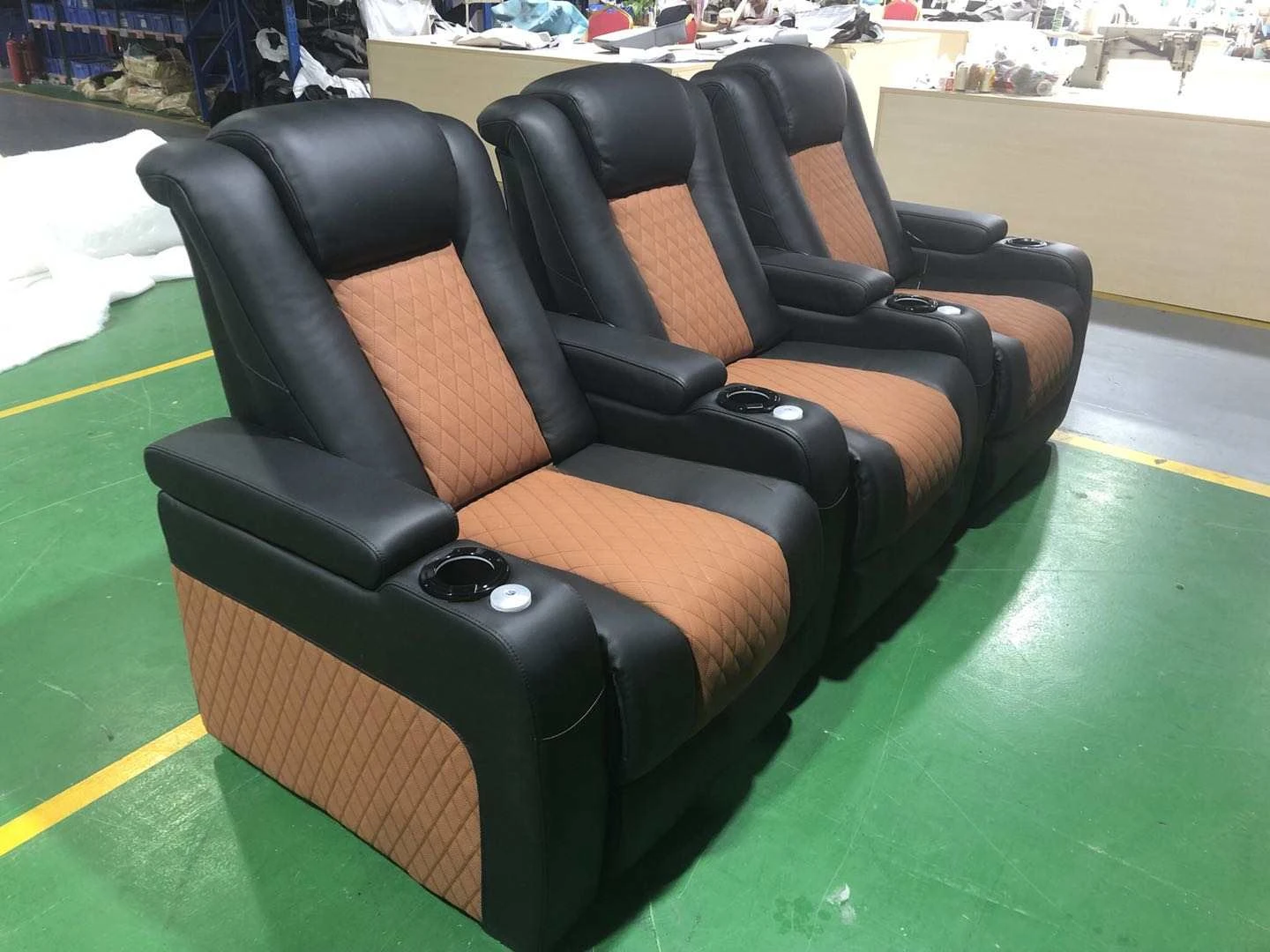 

-Stadium Seating Recliner Sofa Cinema Chair Movie Theatre Seats Lounger Chairs Movie Theatre Reclining Seats Cinema Chair