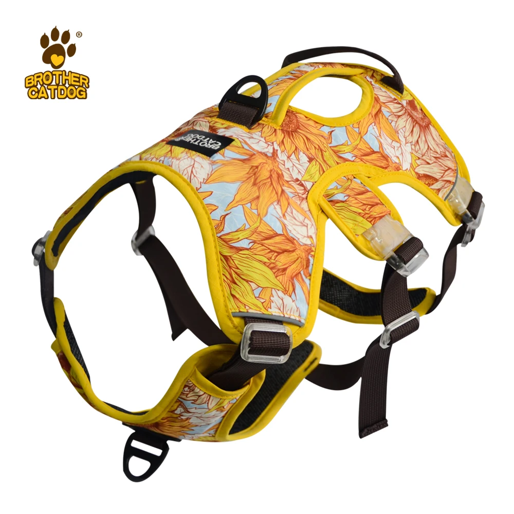 Pet Dog Harness Dog Items Outdoor Walking Training Vest For Dogs Accessories Breathable Reflective Pet Harness Vest Pet Supplies