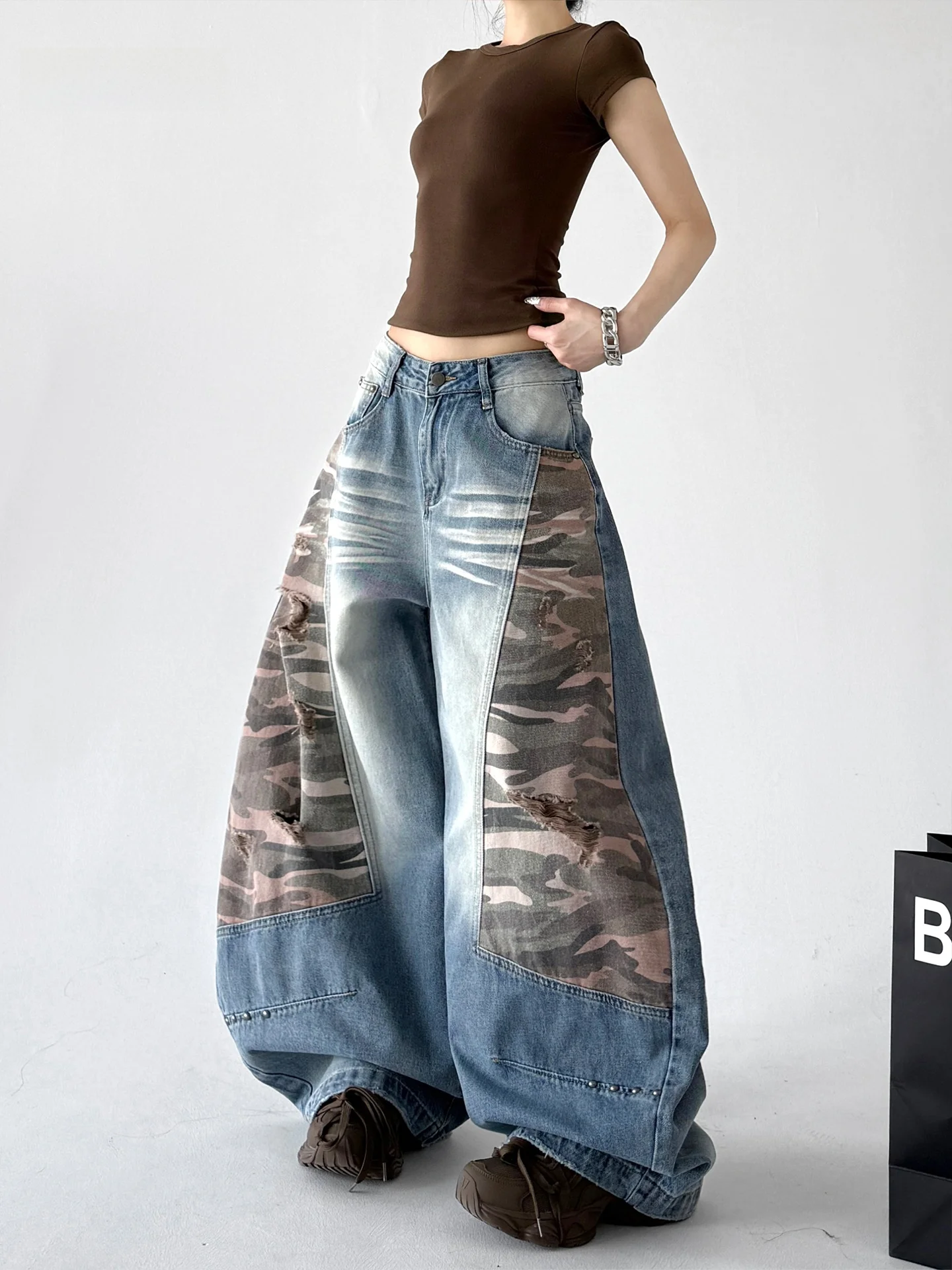 

Spring 2026 Women's Loose Fit Wide Leg Jeans Camouflage Patchwork Street Dance Knife Pants Cotton Lycra Blend Low Waist