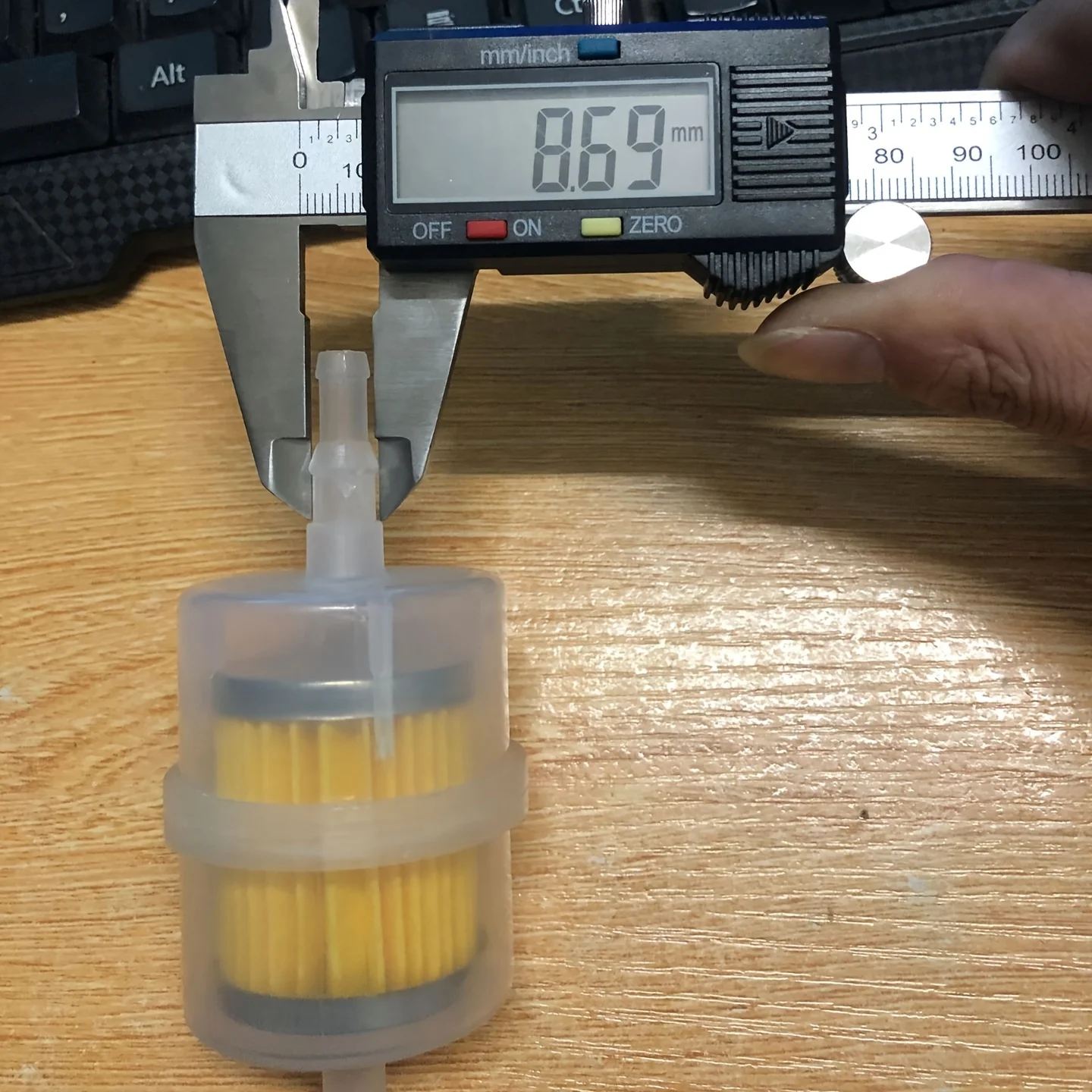 Inline Fuel Filter Large Universal Oil Filter Suitable for 6mm & 8mm Lines image 4