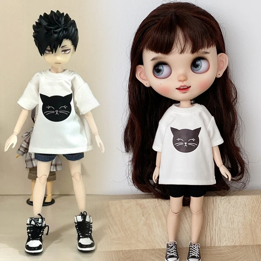 D05-P212 kinderen speelgoed 1/6 blyth ob24 ob27 azone BJD poppenkleertjes Kat hoofd T-shirt en zwarte shorts 2 stks/set