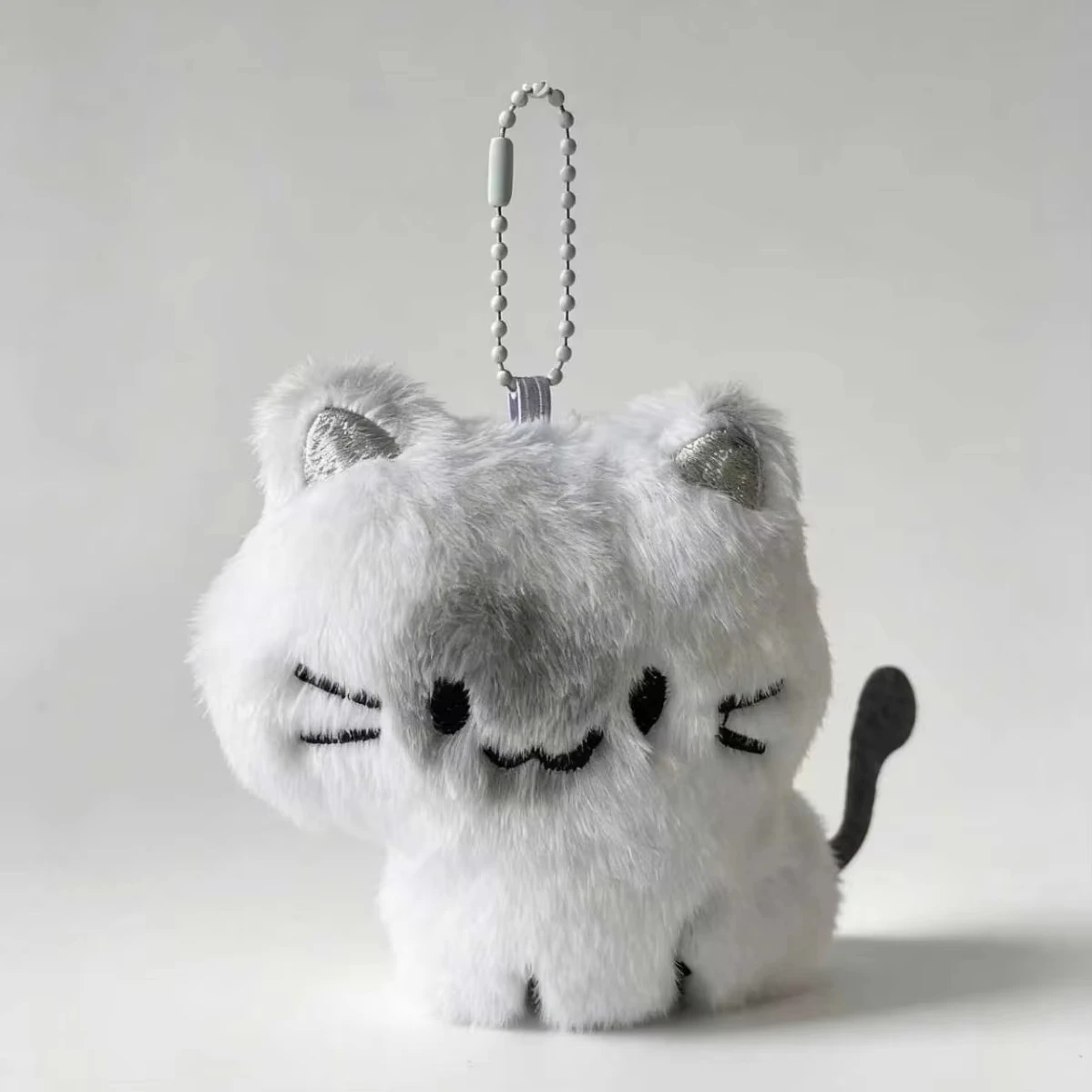 New Siamese Cat Plush Toy Keychain Cute Kitten Doll Bag Charm & Backpack Pendant Soft Fluffy Cartoon Chubby Cat Doll Girl Gift