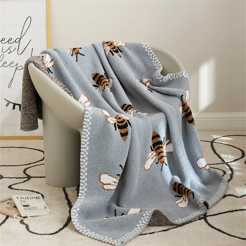 Feather Yarn Blanket Warm Blankets Thicken Flannel Blankets for Bed Sofa Soft Skin Friendly Warmth Comforter Washable