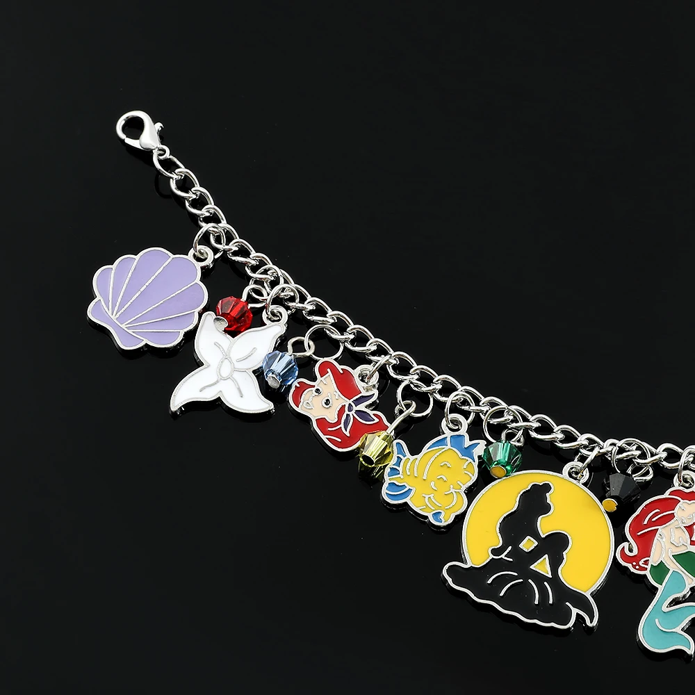 Kawaii Ariel bracciale con ciondolo in metallo smaltato Cartoon Anime The Little Mermaid bracciale per accessori per gioielli da donna regalo