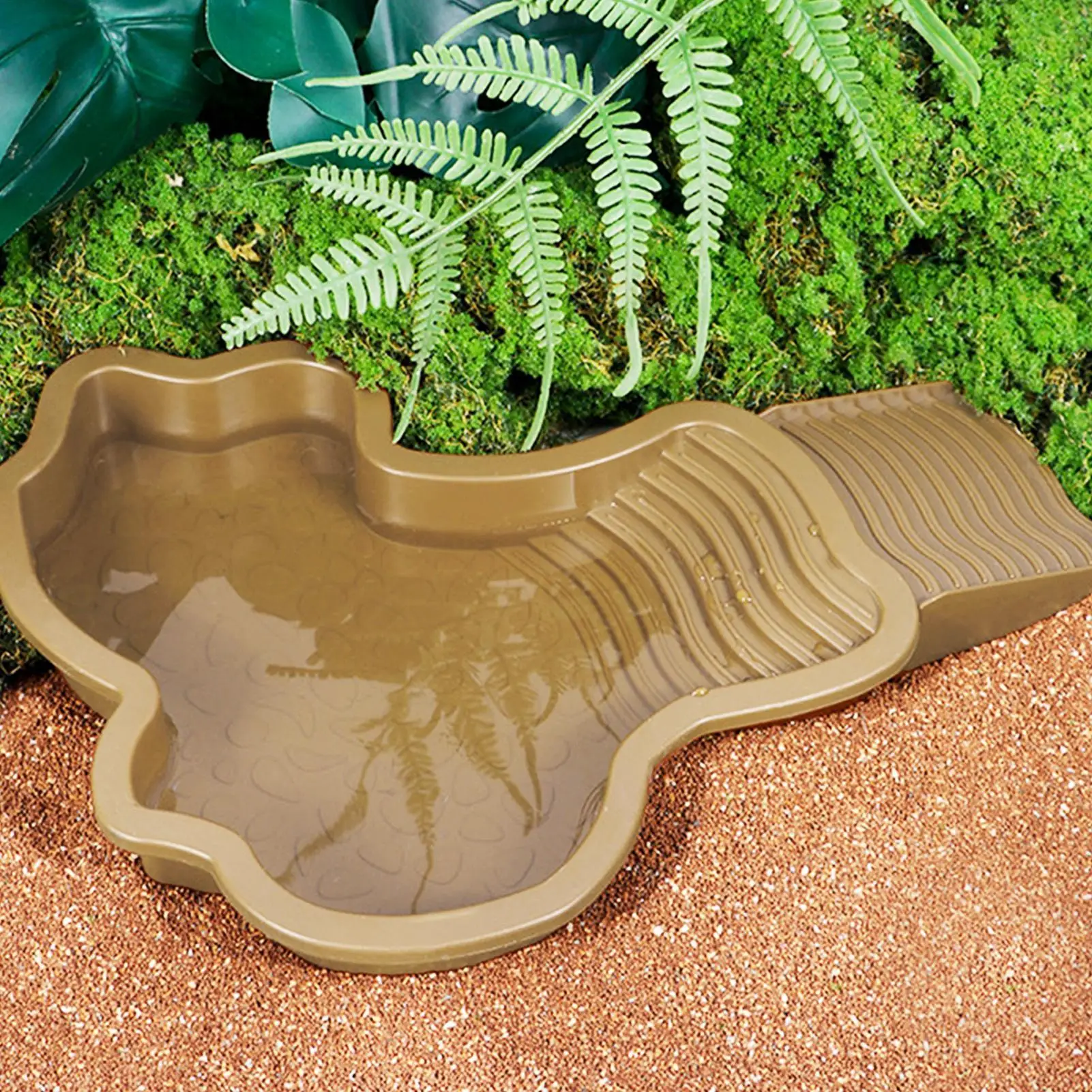 Reptile Bathing Pool with Ramp Turtle Soaking Tub Slip Proof Water Bowl for Tortoise Bearded Dragon Gecko Terrarium Decoration view 5