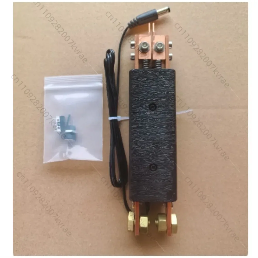 Portable hand-held spot welding pen with built-in spring