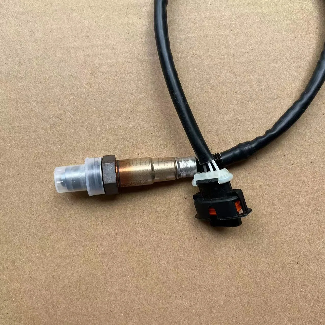

Датчик кислорода Лямбда OEM # 55562205 Для Chevrolet Cruze Sonic Cadillac Daewoo Vauxhall Opel Astra Corsa Insignia