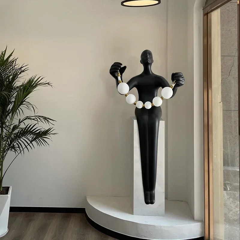 

Character Art Sculpture Floor Ornaments Home Hallway Window Sculpture Lamp