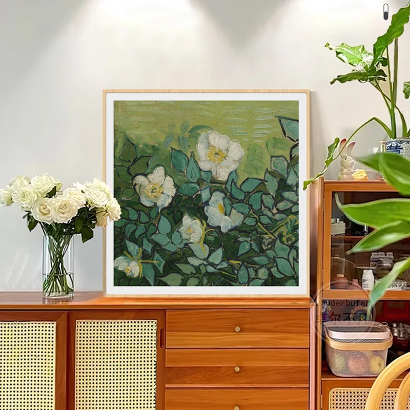 

European niche light luxury living room decorative painting art dining room hanging painting green ins wind table top ornament b