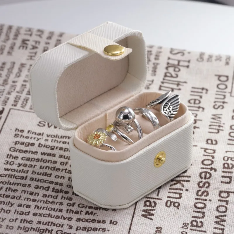 Girlbible Jewellery Storage Travel Portable Mini Minimalist Luxury Leather Ring and Earring Jewellery Display Storage Gift Box