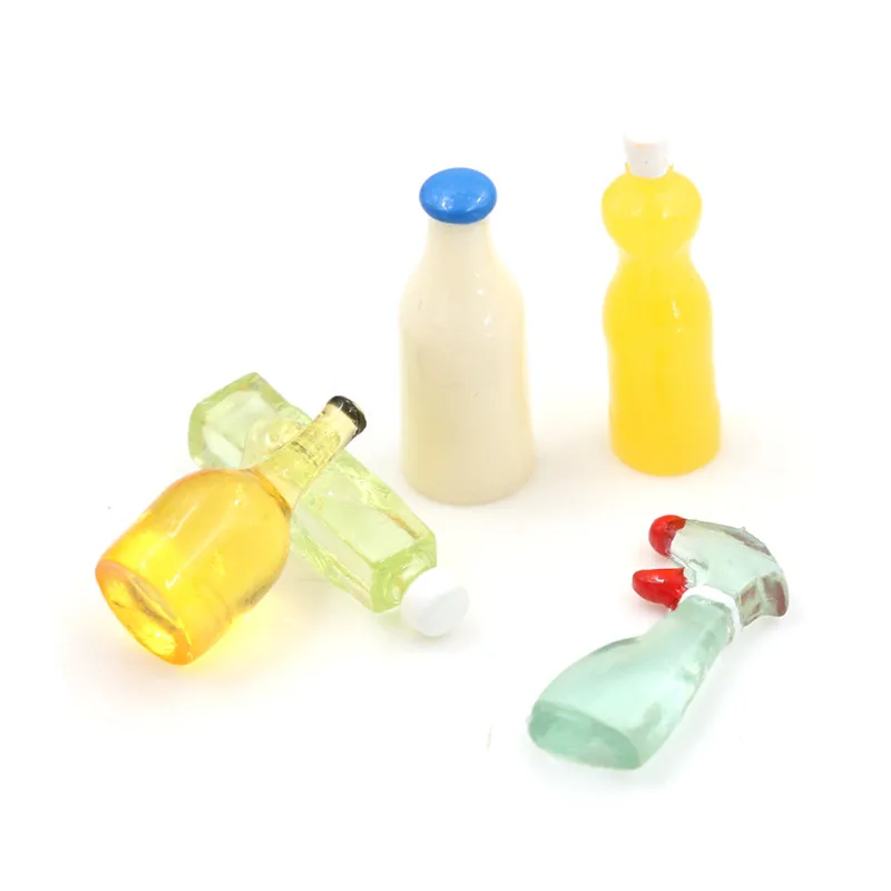 Dollhouse Miniature 1:12 Toy 5 Pieces Plastic Kitchen Bottles Height 3cm