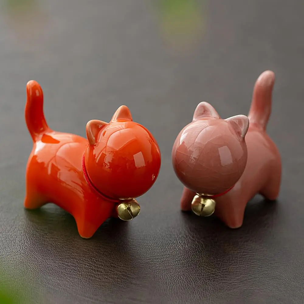 Ceramic Mini Lucky Cat Miniature Cute Cat Sculpture Cat Figurine Decoration Vivid Micro Landscape Decor For Bookshelves Bedroom