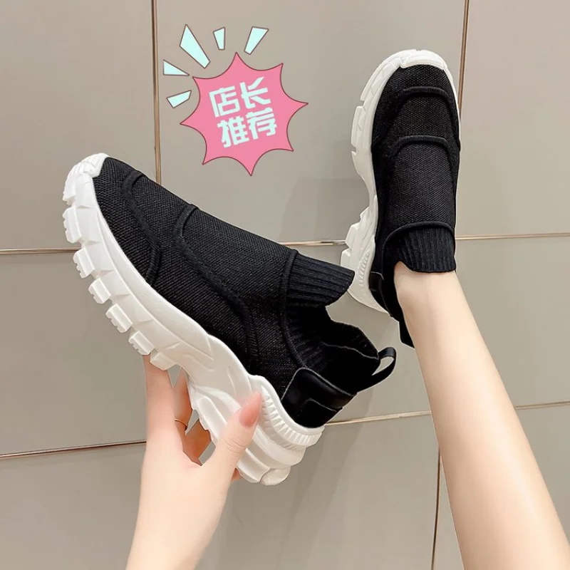 New Comfortable Women Sneakers Casual Slip on Wedge Heels Ladies Solid Sports Running Shoes Breathable Knit Walk Shoes 2023