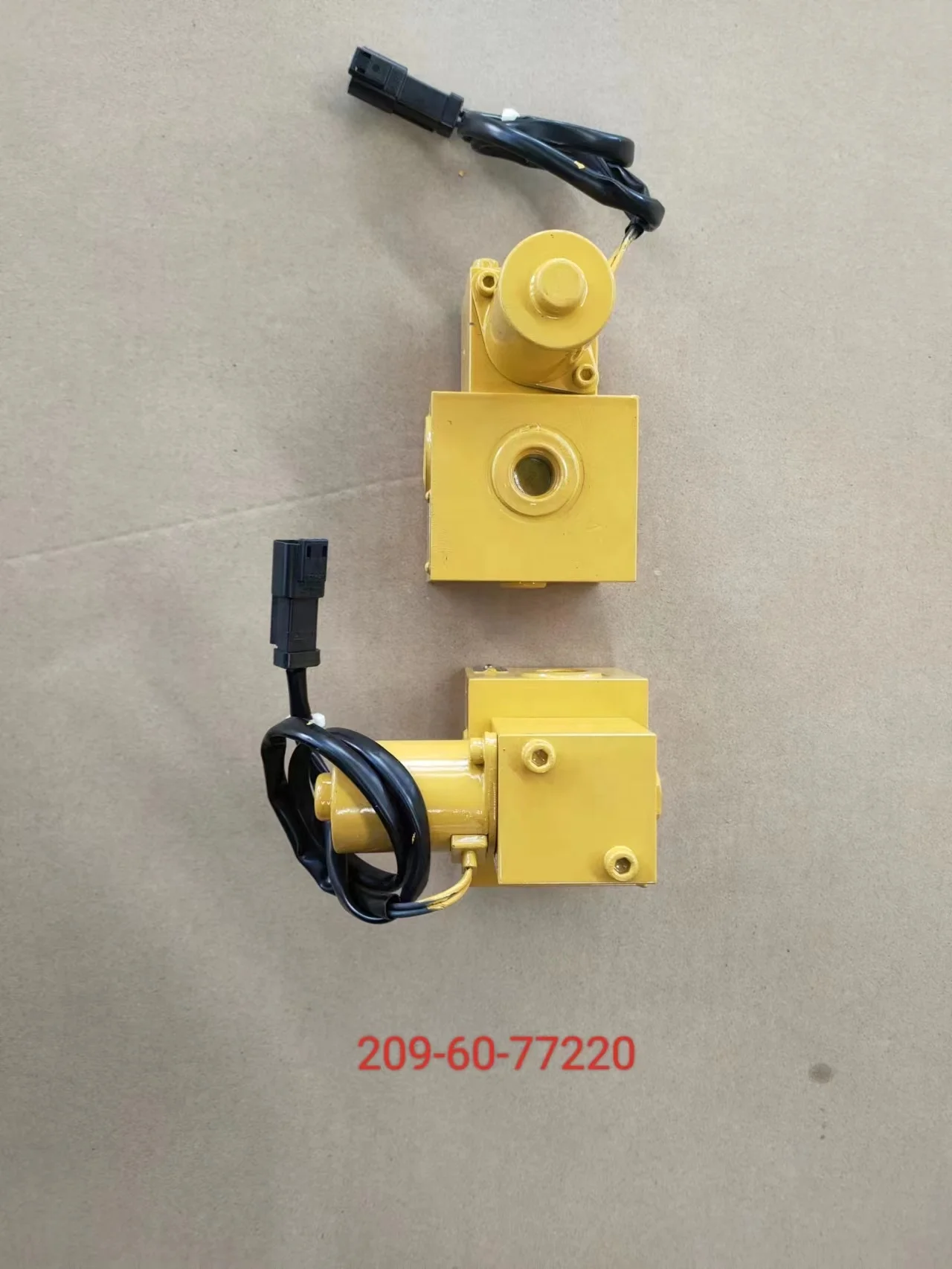 TLF Genuine Excavator Spare Parts Valve Ass'y 209-60-77220 for PC1250-8 PC2000-8 PC800-8