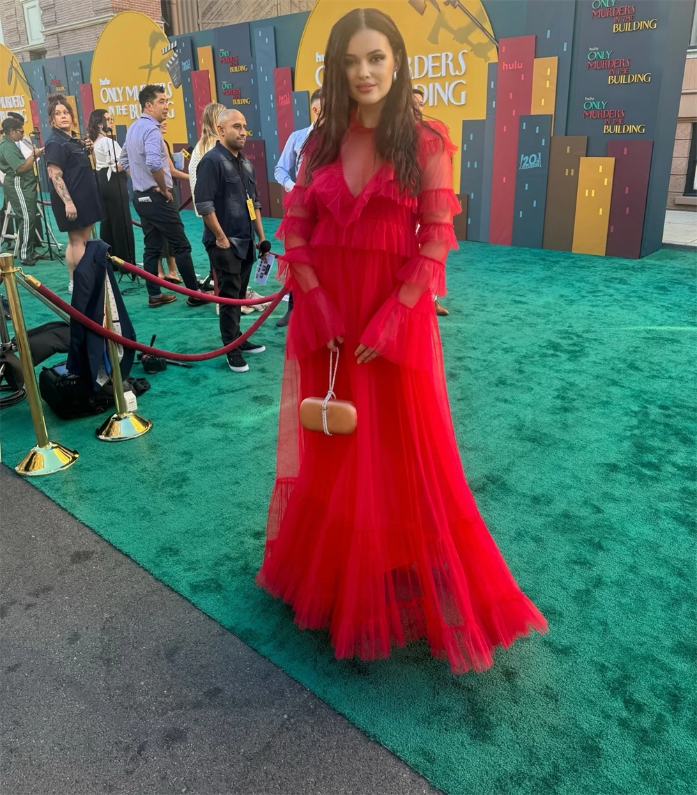 Customized Evening Dress Classic Red Chiffon O-Neck Long Sleeves Prom Gowns Elegant Straight Floor Length Ruched Party Dresses