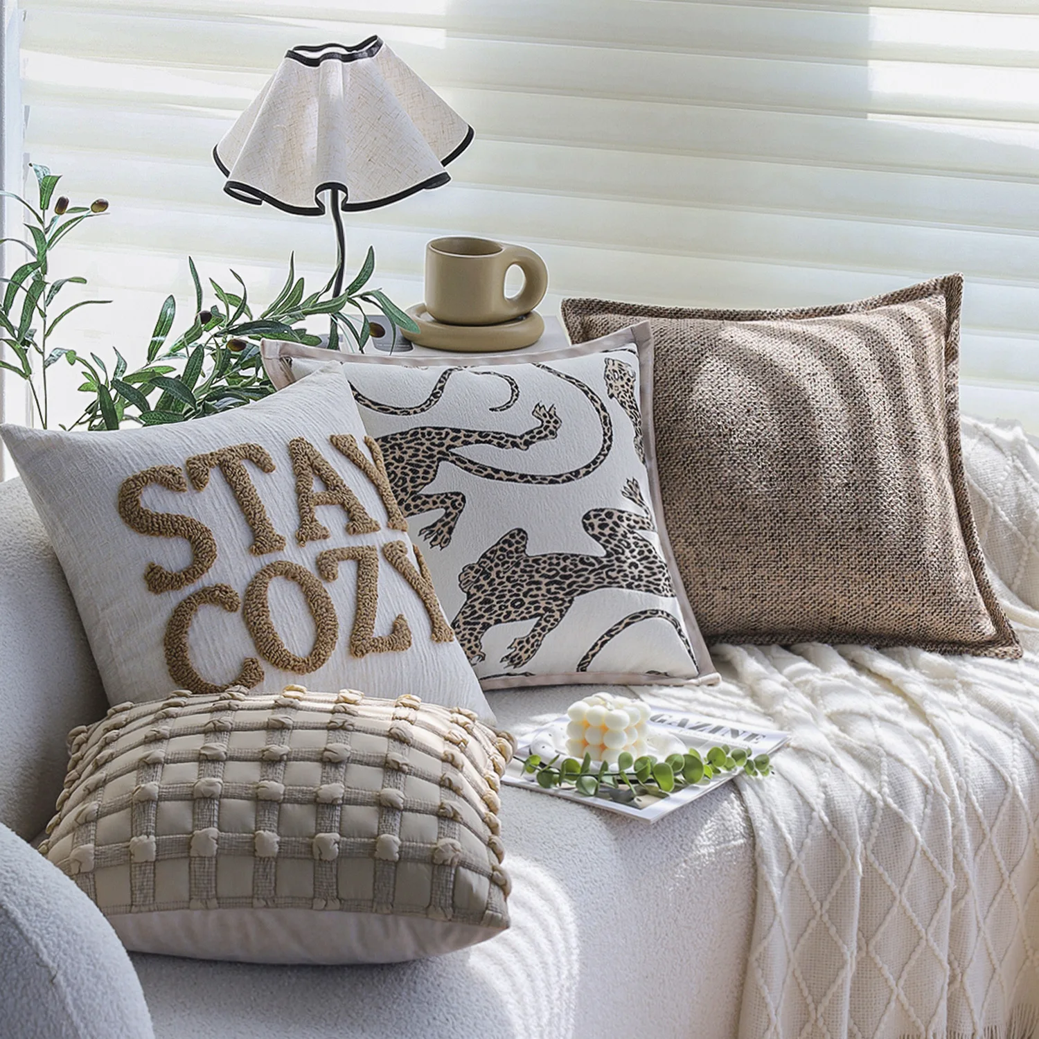 

Retro Brown Cushion Cover 45x45cm Chenille Leopard Print Jacquard Pillow Cover Decorative Modern Textured Home Fabric Ornaments