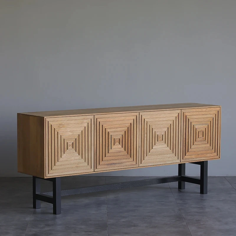 

Современный обеденный боковой шкаф в стиле ваби-саби. Простой резной шкаф для хранения из цельного дерева в скандинавском стиле.