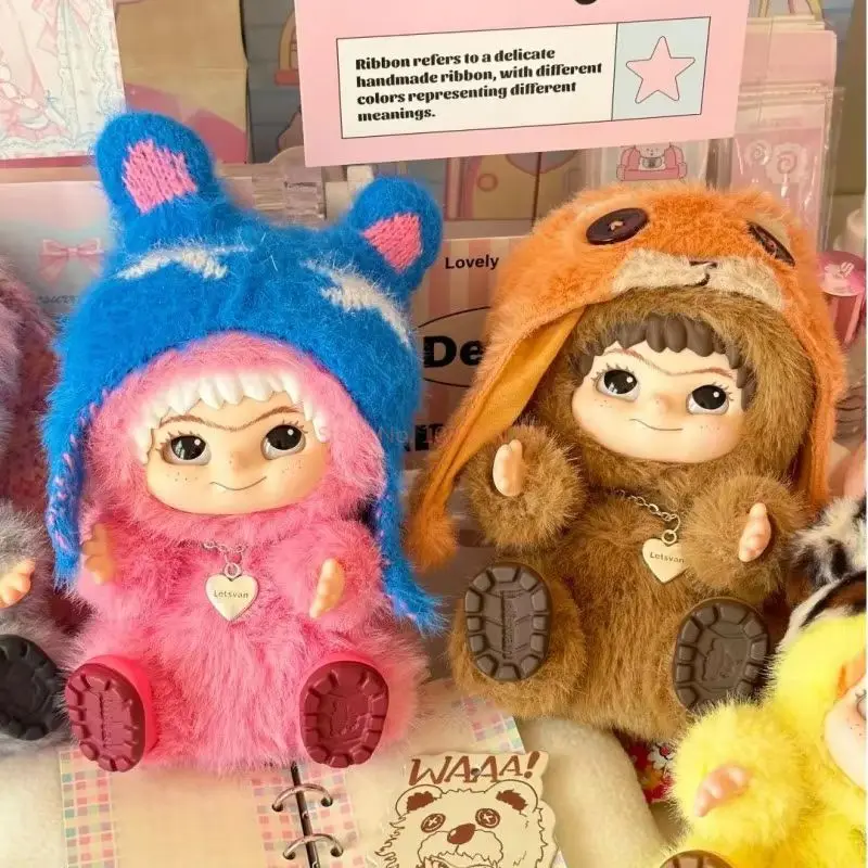 Auf Lager Wakuku Fuzzy Trendy Fun Party Blind Box Niedliche Wakuku Figur Mystery Box Niedliche Tasche Anhänger Puppe Überraschung Tasche Geschenk Spielzeug