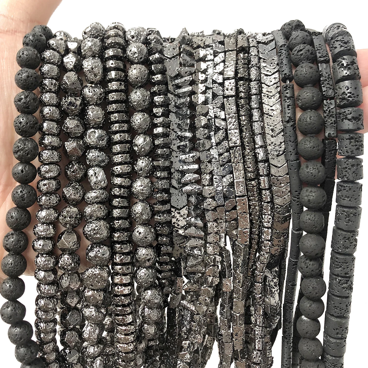 Czarna lawa wulkaniczna kamienne koraliki koraliki mineralne Charms Tube Cube okrągłe koraliki o geometrycznym kształcie do tworzenia biżuterii bransoletka Diy