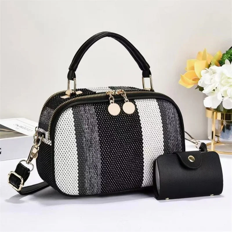 

Women's Tote Bag Made Of Goatskin Leather Featuring High-End Trendy Paris Lightweight Soft Daily Modern Style​