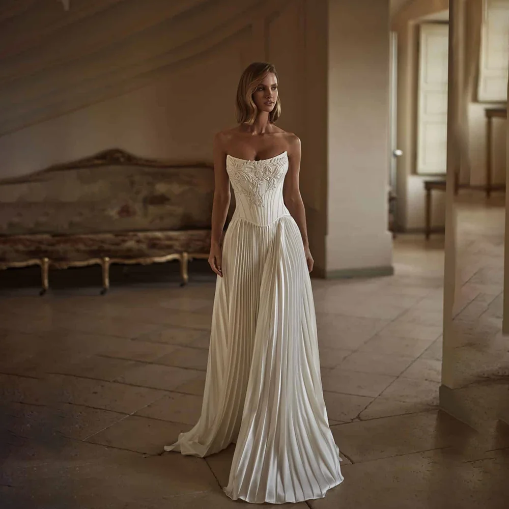 Strapless Satin Wedding Dress Embroidery Corset Bodice Pleated Skirt Lace Up Back A Line Long Bridal Gown Vestido De Novia 2026