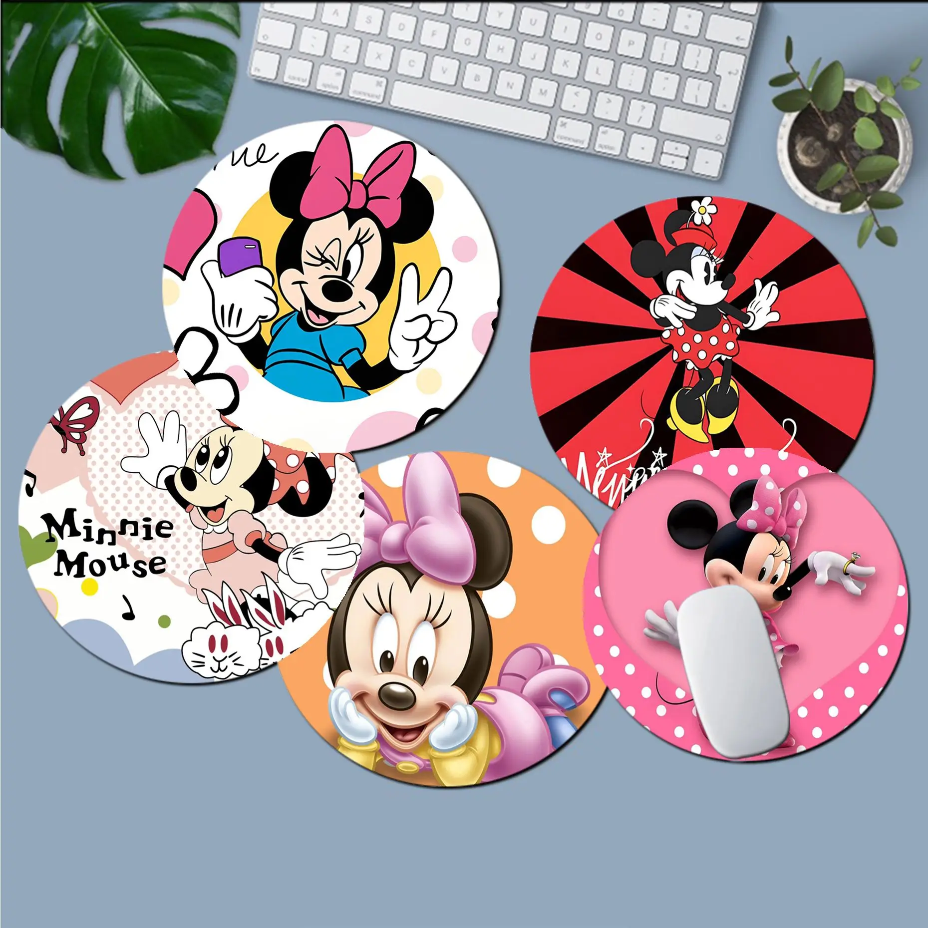 

Disney Minnie Mouse Round Gaming Mouse Pad Gamer Desk Mats Keyboard Pad Mause Pad Office Set Accessories for PC Gamer Mousemat